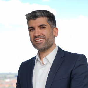 Dr Reza Sarkhosh