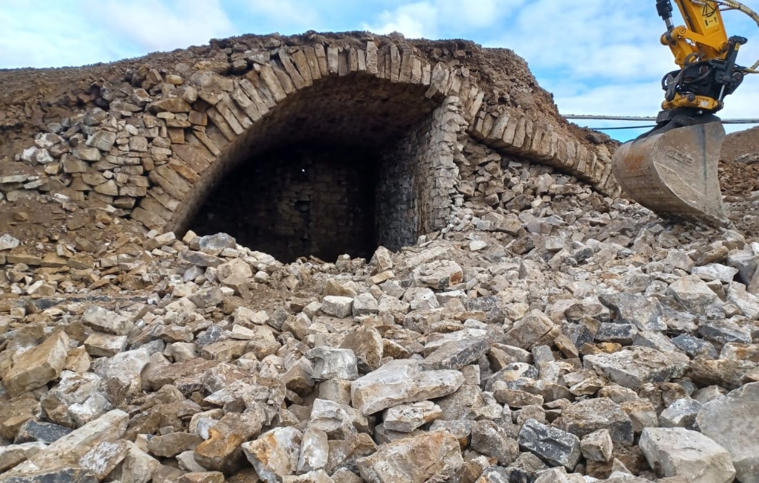 Uncovered hidden arch