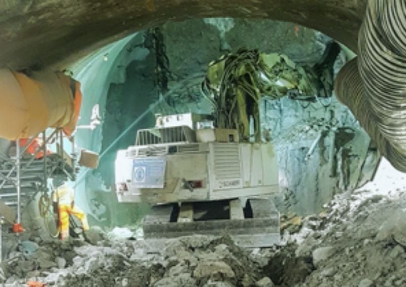 Complex SCL tunnelling around London Underground assets