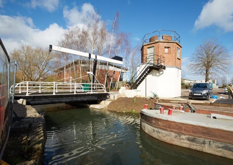 Bonds Mill Bridge