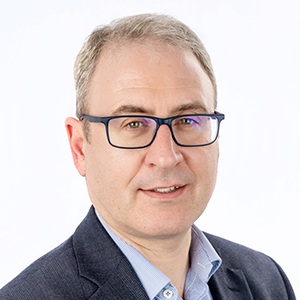 Dr Geoff Darch