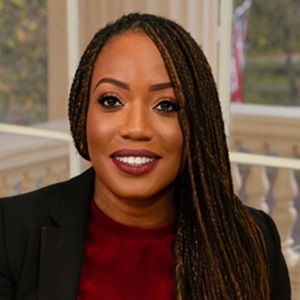 Dr Roni Savage