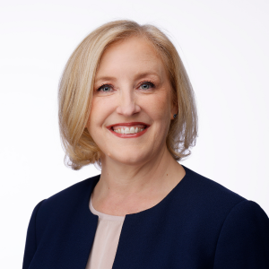 Hon Lisa Raitt