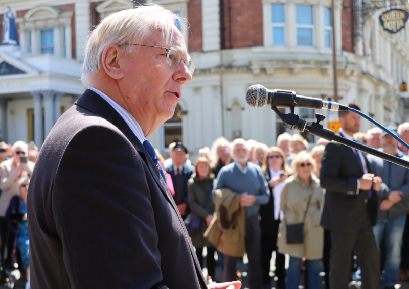HRH Prince Richard, Duke of Gloucester, unveiled the statue. Image credit: Beth McJury of Mostly White Rose Photography &amp; Design