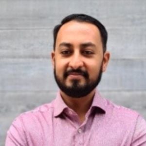 Viral Gandhi 