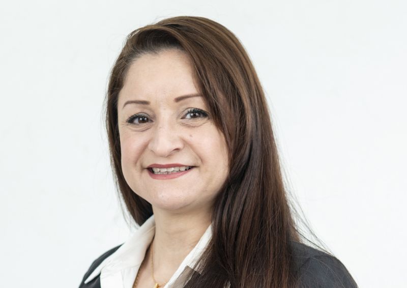 Fatima Almaarofi