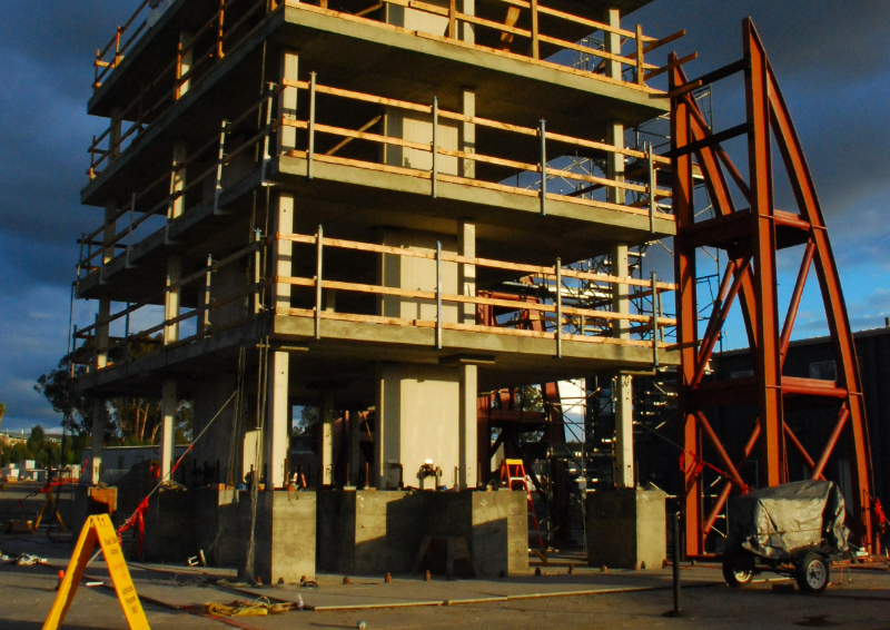 Innovative Floor Anchorage System for Low-Damage Seismic-Resistant Building Structures