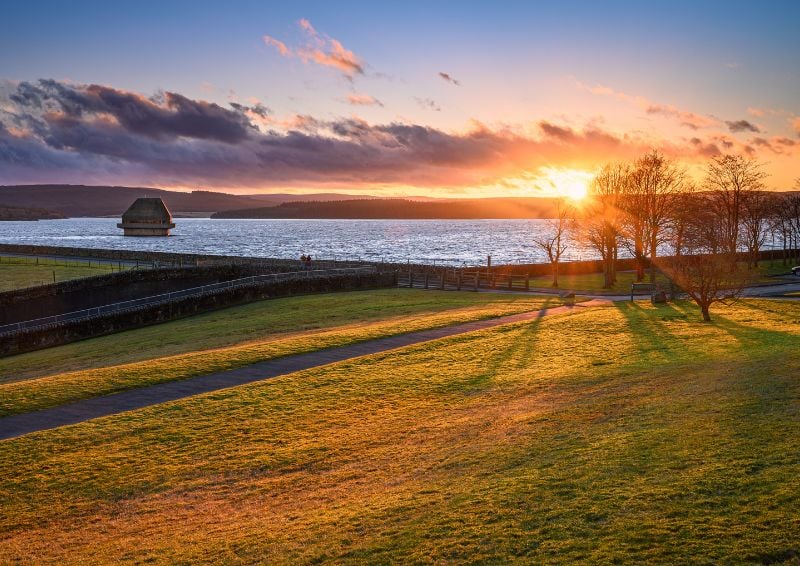 Behind the embankment: the unseen side of reservoir safety